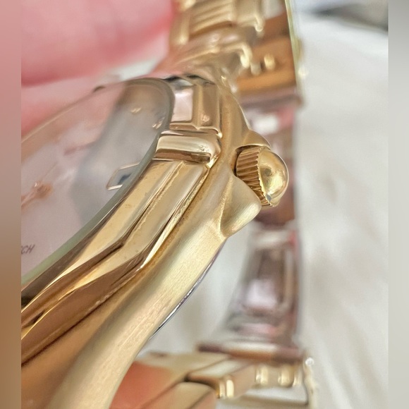 Citizen Eco-Drive technology solar-tech gold date watch men men’s brushed metal - Picture 14 of 15